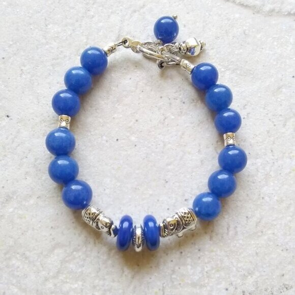 6.75" Blue & Silver Elephant Bracelet - Blue Jade Beads - Toggle Clasp - Picture 1 of 6
